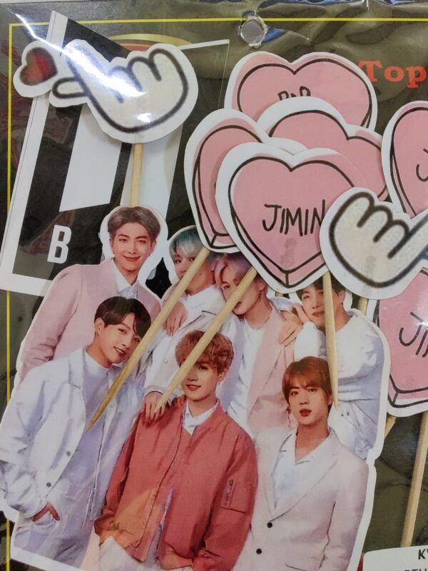 Theme toppers-BTS